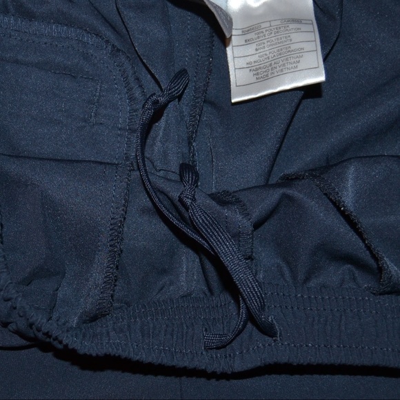 SOLD!!  Nike athletic pants with 4 pockets!! - Picture 6 of 8